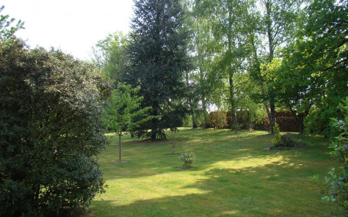 Chambre D'Hotes Les Chenes Chaptelat Esterno foto